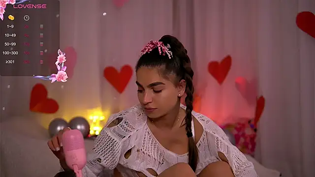 PureEllieX: απευθείας συνομιλία ΧΧΧ