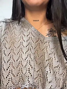 دردشة ananya_sex1 الجنسية المباشرة