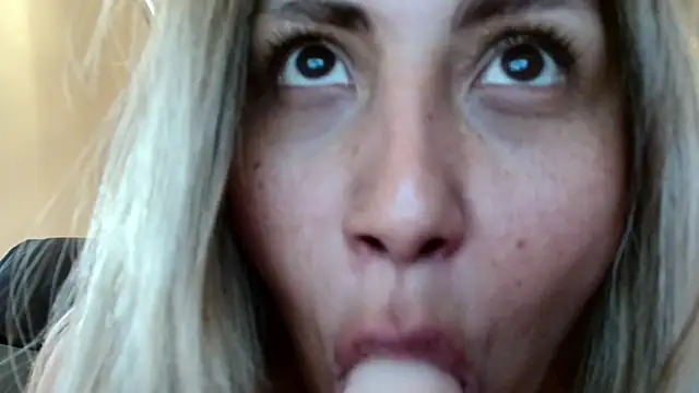 Julianna_Rojas Adlı Modelin Canlı XXX Sohbeti