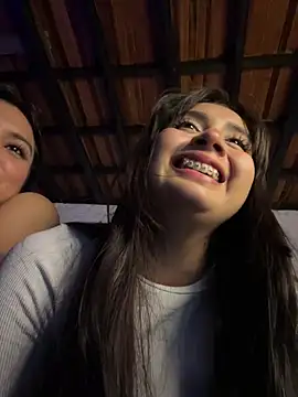 kaori_77 Adlı Modelin Canlı XXX Sohbeti