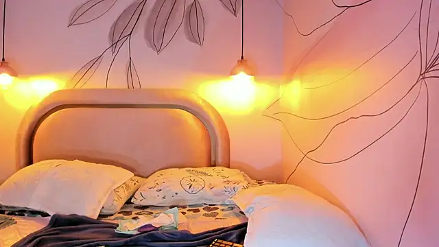 IsabelaStefano's Live XXX Chat