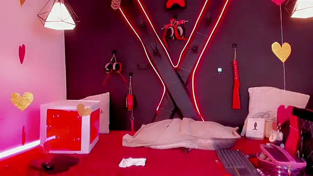 atenea_taylor_ élő XXX-chatje