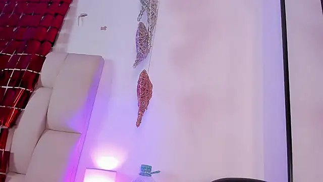 Chatroom XXX en direct de Hanna_cooperr