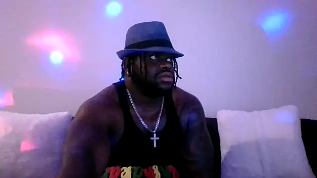 darkstallion7 élő XXX-chatje