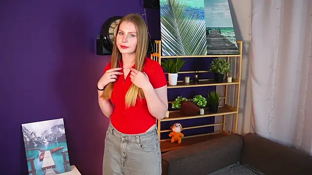 CharityKhamo Adlı Modelin Canlı XXX Sohbeti