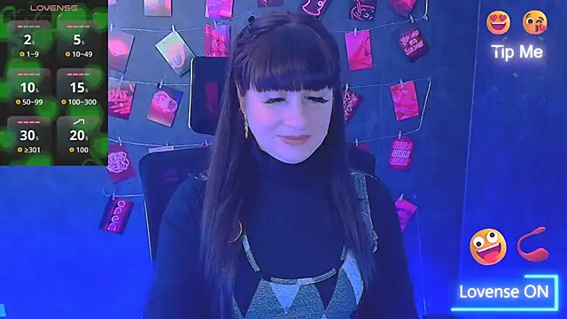 Violla_My Adlı Modelin Canlı XXX Sohbeti