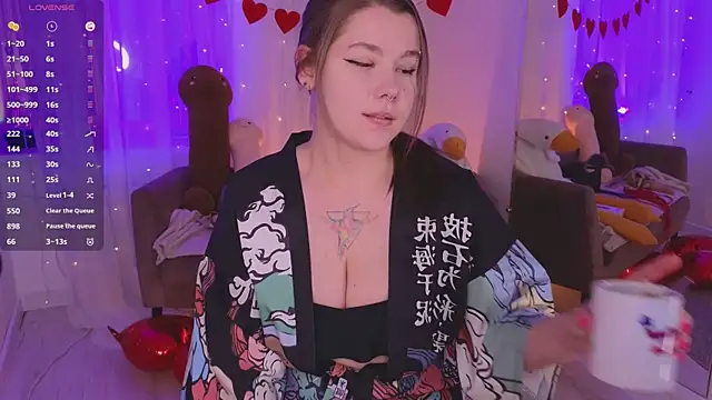 Mira_Falls: онлайн-секс-чат