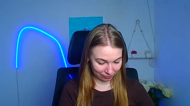 Dana_flowers Chat XXX live