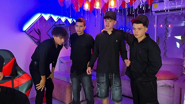 โชว์เว็บแคมของ Houseofwarrios