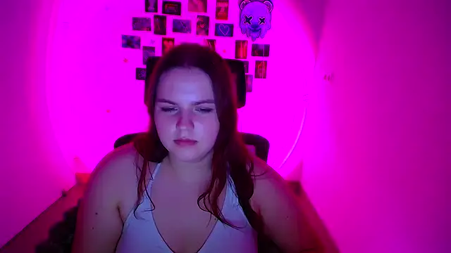 Kitty_Mia_Kitty's Live XXX Chat