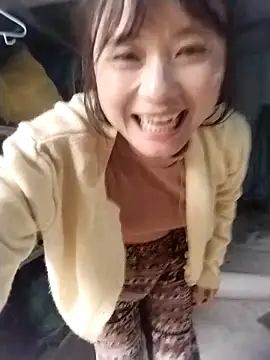 linda_bae00 Show Webcam