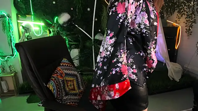 TessaMill Obrolan Langsung XXX