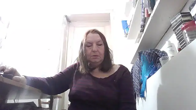 AnnaLive570 Webcam show