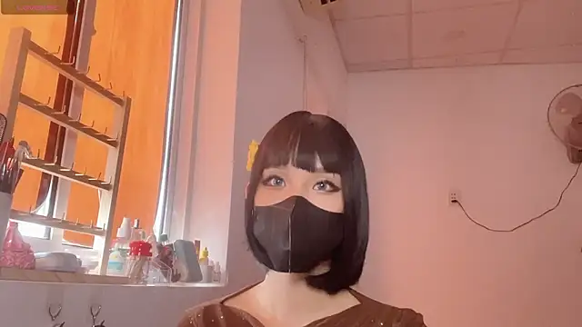 Tieu-May Show Webcam