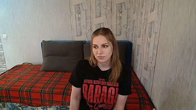 Онлайн чат XXX Pilly_green_