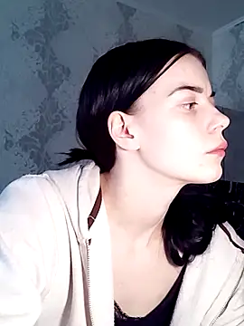 XXX chat uživo modela JhonSHelBy7LuNa