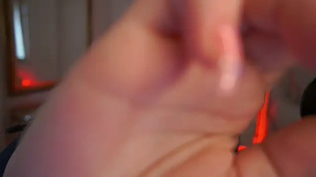 Chat +18 de GentleAdellee ao vivo