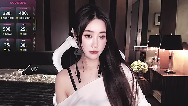 Show de Aurora_-77 na webcam