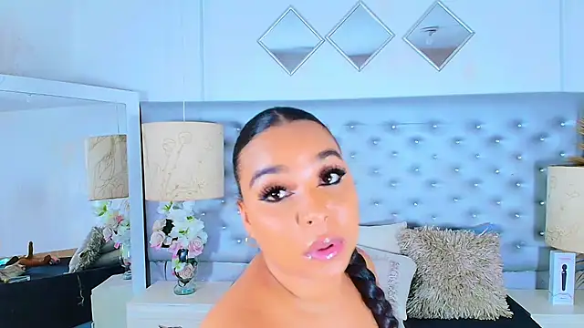 Živý XXX chat EileenBenzon