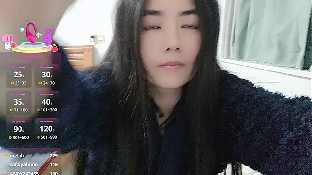 Lucy-xixi Show Webcam