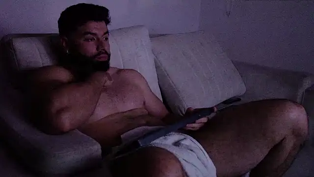 Roman_Lux's Live XXX Chat