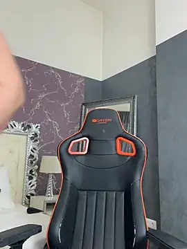 Chat XXX en directo de EllaXJane