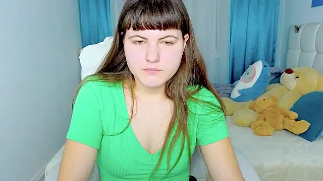 Miss__Polyn Webbikameraesitys