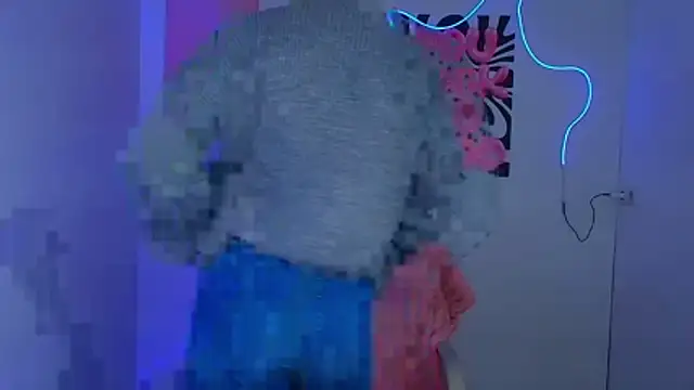 Esmi_Winter Live XXX-Chat