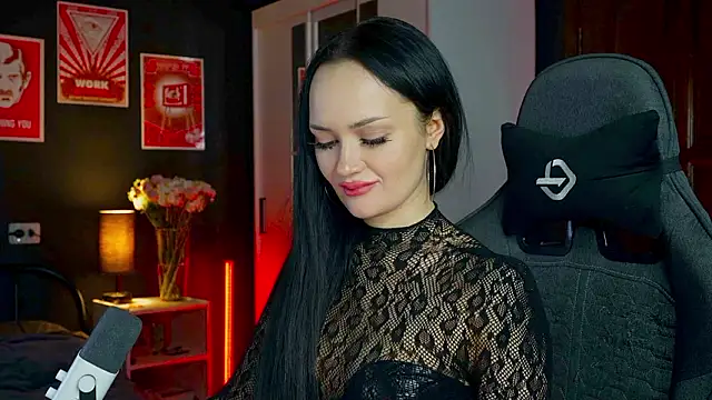 แชท XXX สดของ QueenAliss