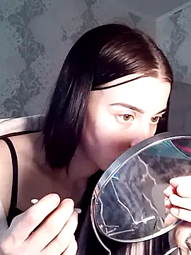 JhonSHelBy7LuNa: απευθείας συνομιλία ΧΧΧ