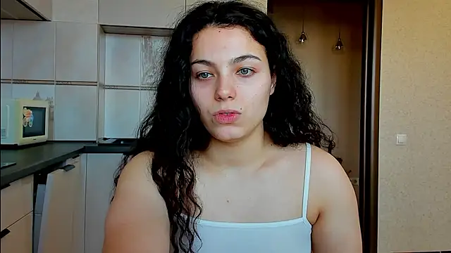 Dianasi: онлайн-секс-чат