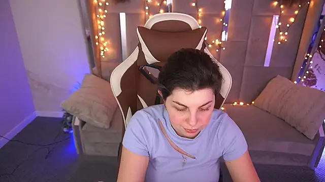 Онлайн чат XXX MirandaWong