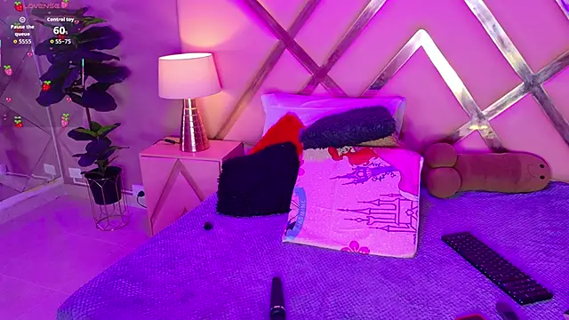 MalaikaBrown 网络视讯表演