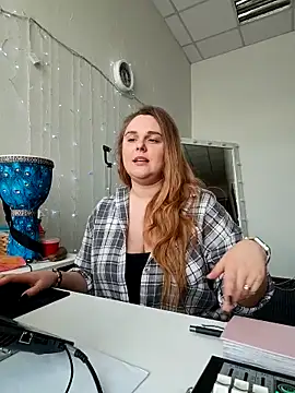 Juicy_PeachLux Obrolan Langsung XXX