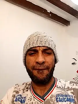 yoahotpetrafiery élő XXX-chatje