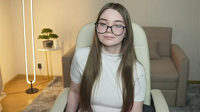 EdythOrwin Chat XXX live