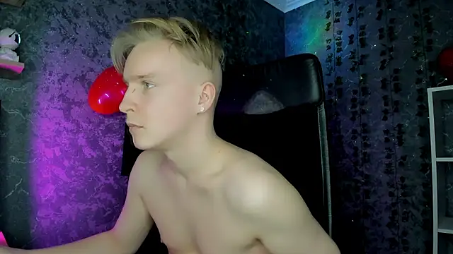 AlexxSweet Adlı Modelin Canlı XXX Sohbeti