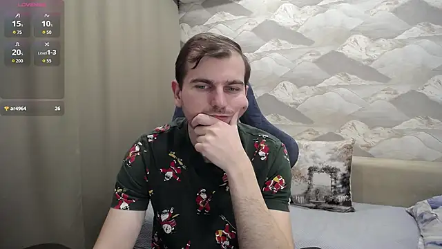 SerzhKorol1: διαδικτυακό σόου στην κάμερα