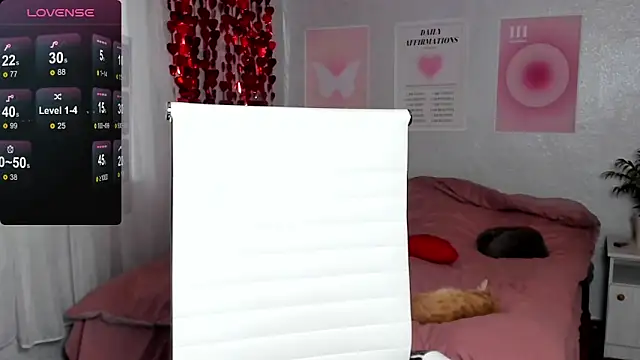 Geisha_Anna élő XXX-chatje