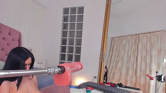 JassyeJoy: онлайн-секс-чат