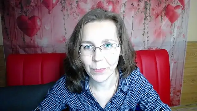 DaisyEdit: онлайн-секс-чат