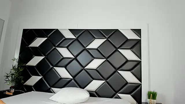 SharonMartini's Live XXX Chat