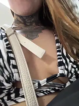 KishaMur Obrolan Langsung XXX