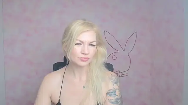 Madonna_Fire Chat XXX live