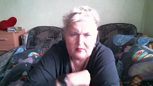 Lana555 Show in webcam