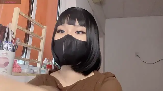 Tieu-May – Live XXX-chat