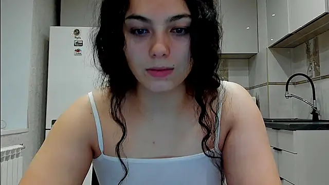 Dianasi: απευθείας συνομιλία ΧΧΧ