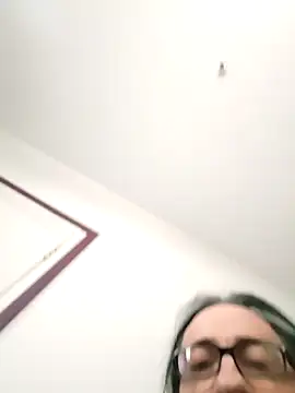 Carolinetravestis Adlı Modelin Web Kamerası Şovu