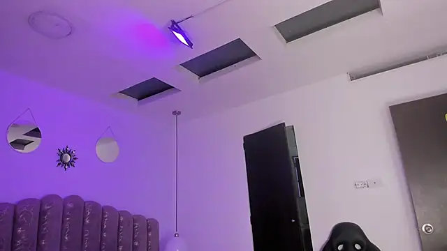 Amy_Ferreira Adlı Modelin Canlı XXX Sohbeti