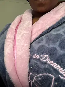 Yonce0's Live XXX Chat